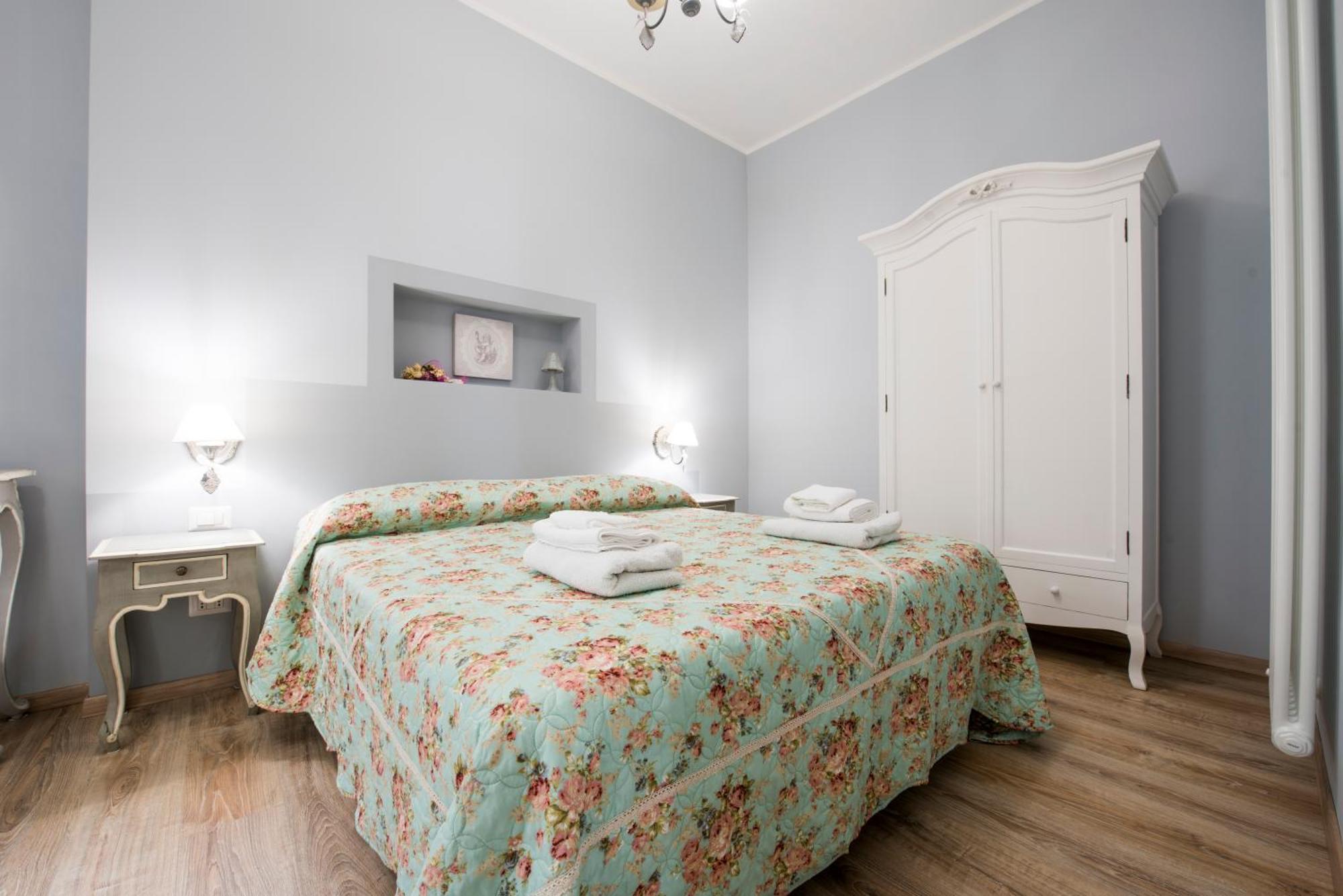 Romantic House Apartment *